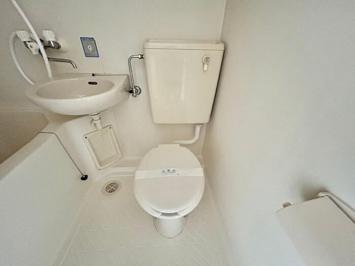 物件内観写真13　(トイレ)