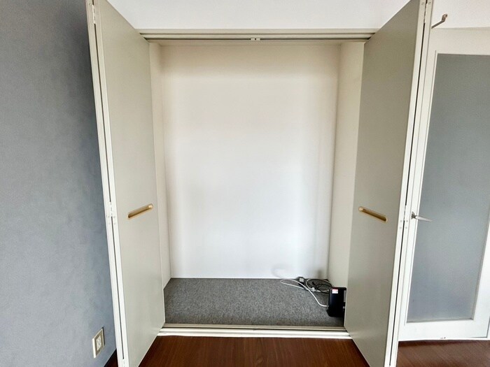 物件内観写真17　(収納)