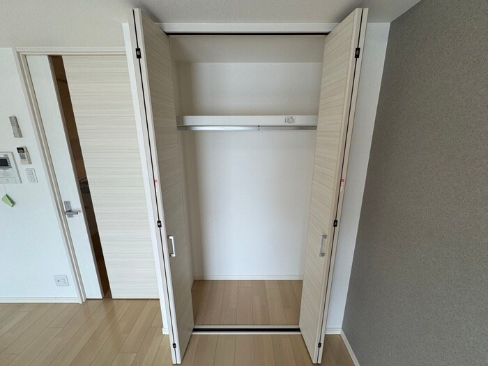 物件内観写真15　(収納)