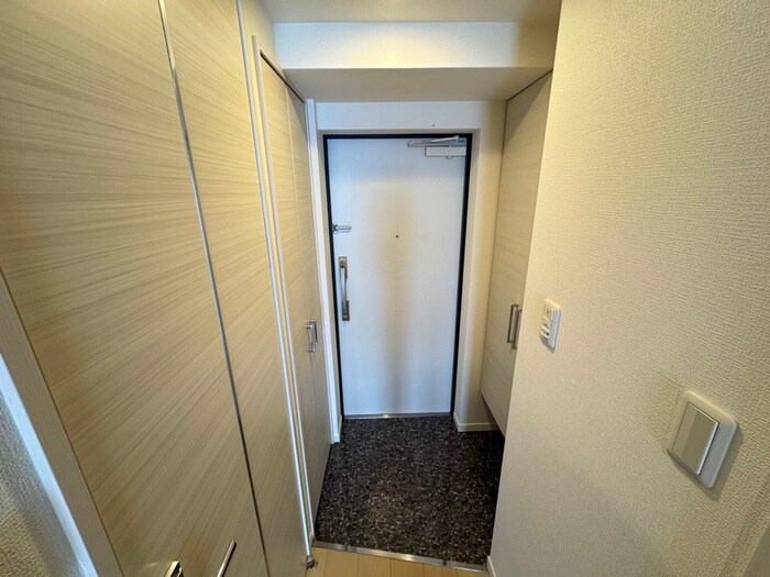 物件内観写真21　(玄関)
