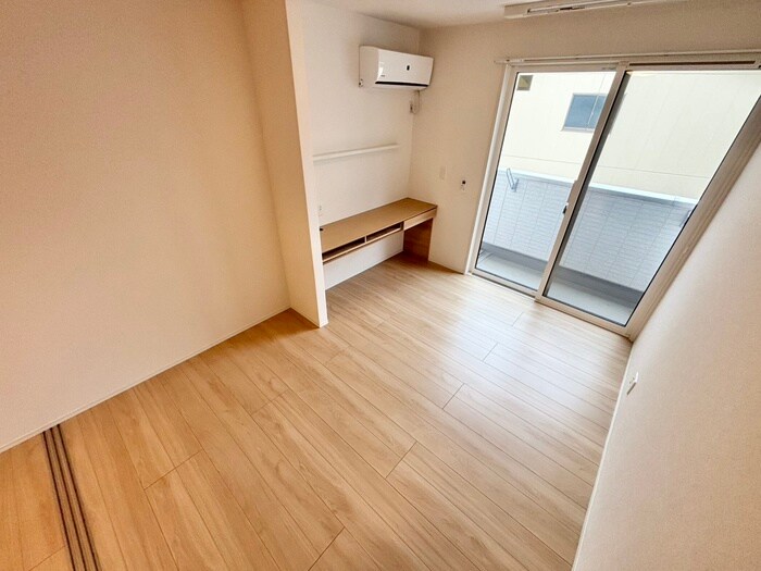 物件内観写真18　(居室)