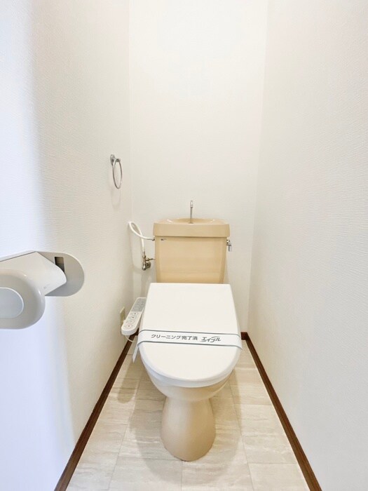 物件内観写真12　(トイレ)