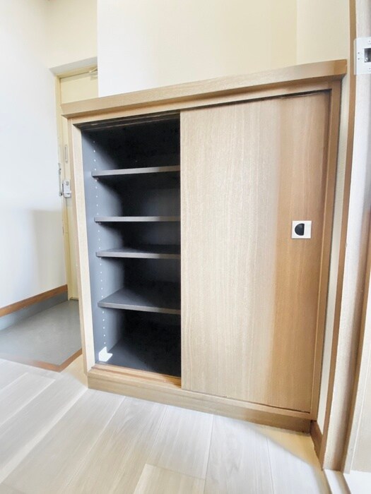 物件内観写真19　(靴箱)