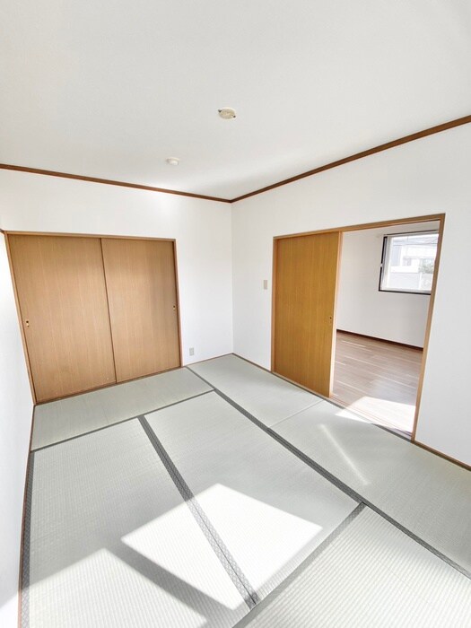 物件内観写真21　(居室)