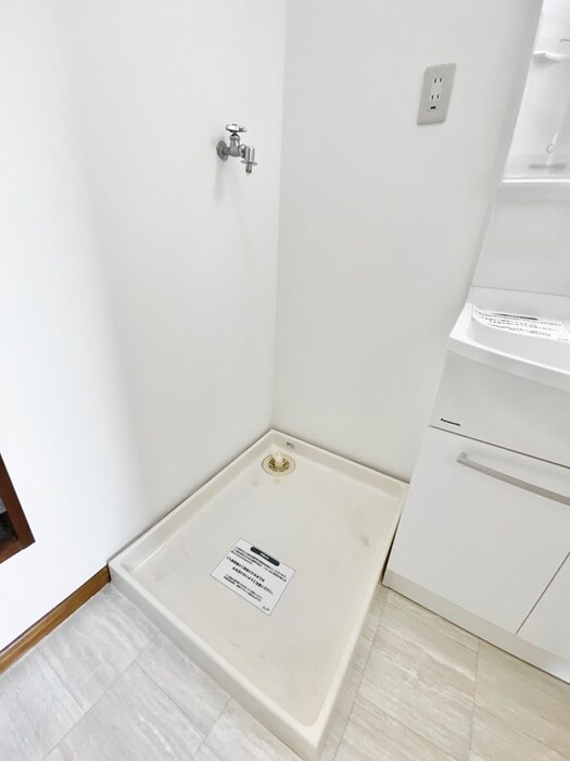 物件内観写真22　(洗濯機置場)