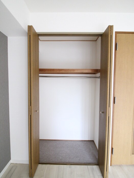 物件内観写真10　(収納)