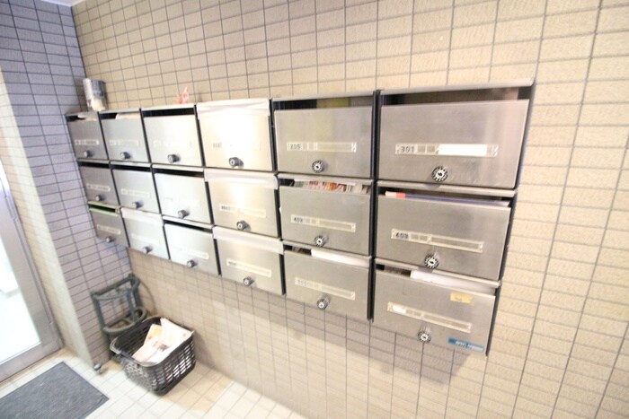 物件外観写真4　(建物設備)