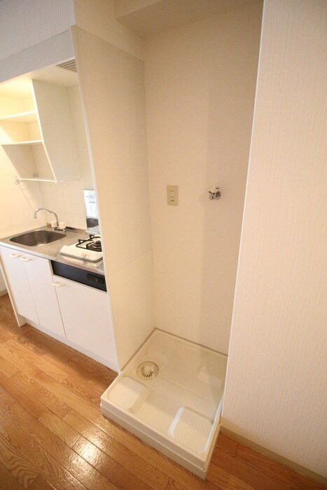 物件内観写真13　(洗濯機置場)