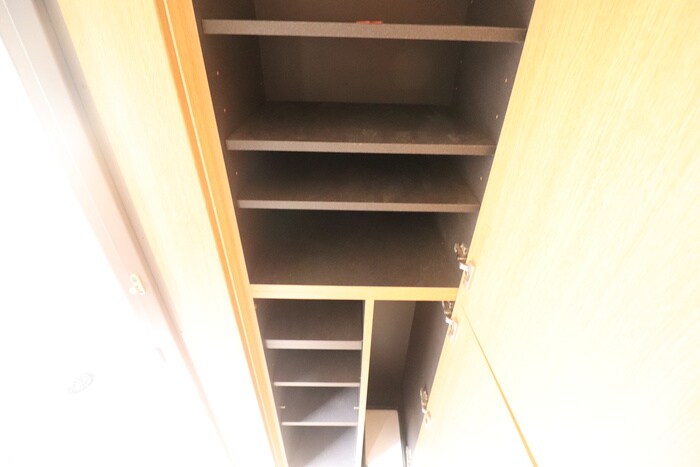 物件内観写真19　(靴箱)