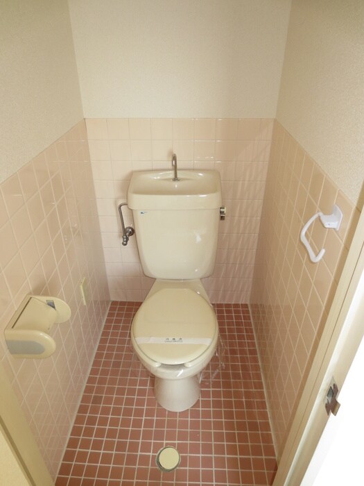 物件内観写真13　(トイレ)