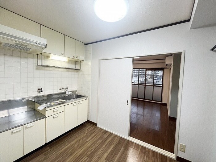 物件内観写真15　(居室)