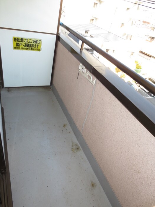 物件内観写真16　(ベランダ・バルコニー)