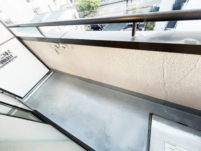 物件内観写真18　(ベランダ・バルコニー)