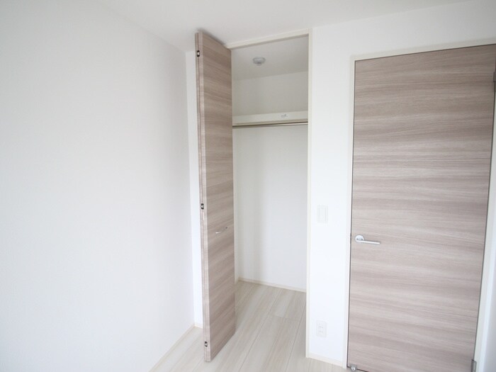 物件内観写真18　(収納)