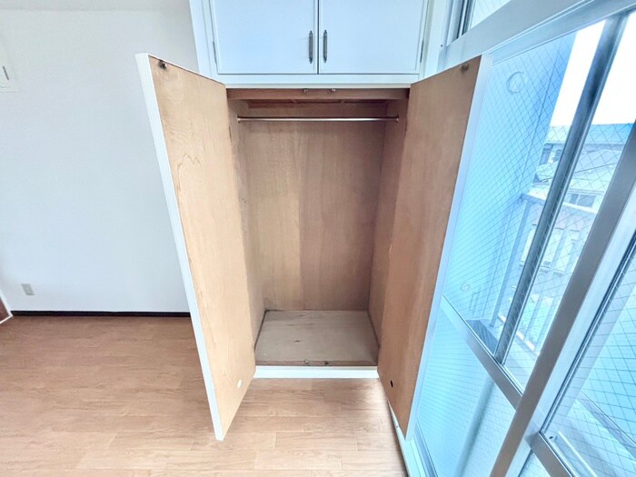 物件内観写真16　(収納)