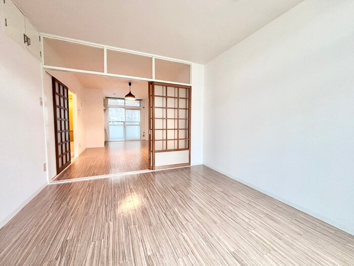 物件内観写真18　(居室)