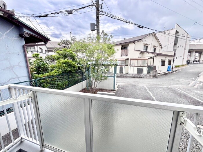 物件内観写真22　(室内からの展望)