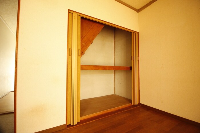 物件内観写真13　(収納)