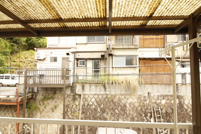 物件内観写真15　(室内からの展望)