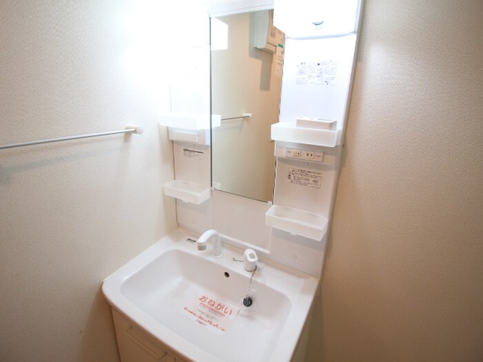 物件内観写真10　(洗面)