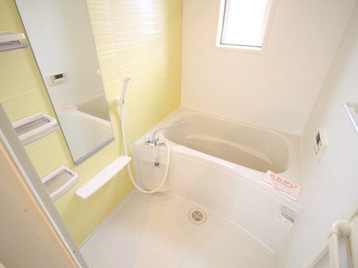 物件内観写真11　(バス／シャワールーム等)