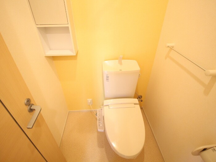 物件内観写真12　(トイレ)