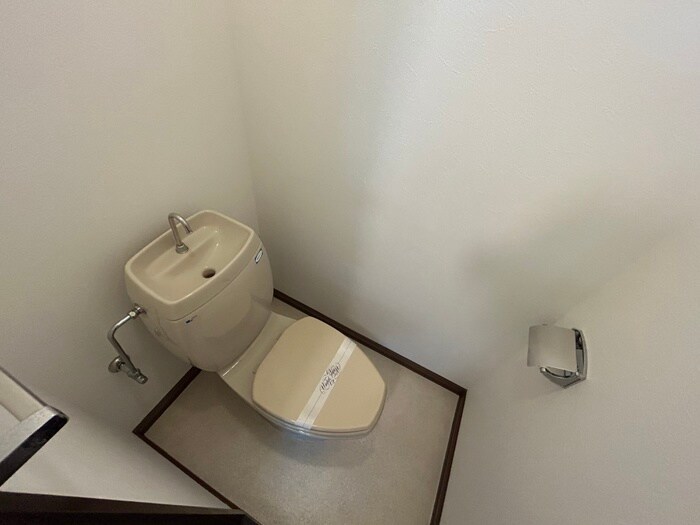 物件内観写真13　(トイレ)
