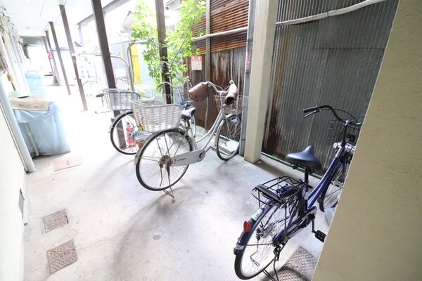 駐輪場