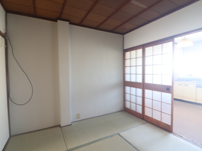 物件内観写真14　(居室)