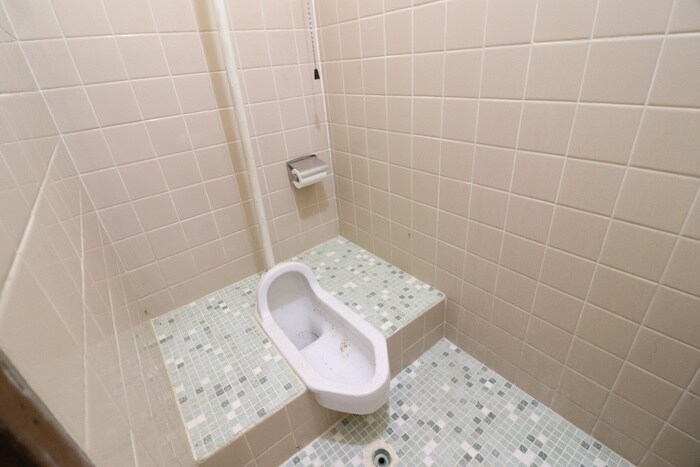 物件内観写真14　(トイレ)