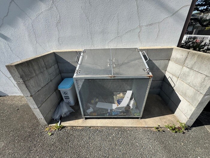 物件外観写真6　(建物設備)