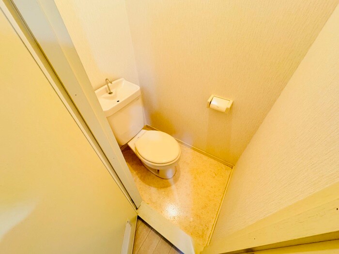 物件内観写真11　(トイレ)