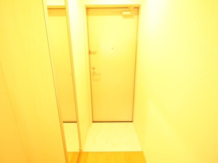 物件内観写真14　(玄関)