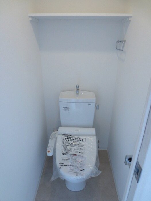 物件内観写真10　(トイレ)