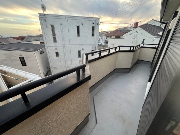 物件内観写真17　(ベランダ・バルコニー)