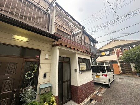 中野町貸家外観写真
