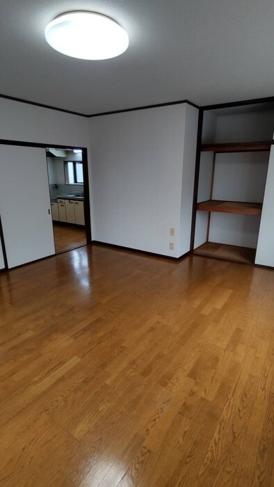 物件内観写真19　(居室)