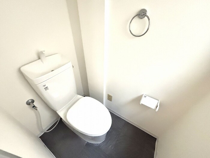 物件内観写真9　(トイレ)