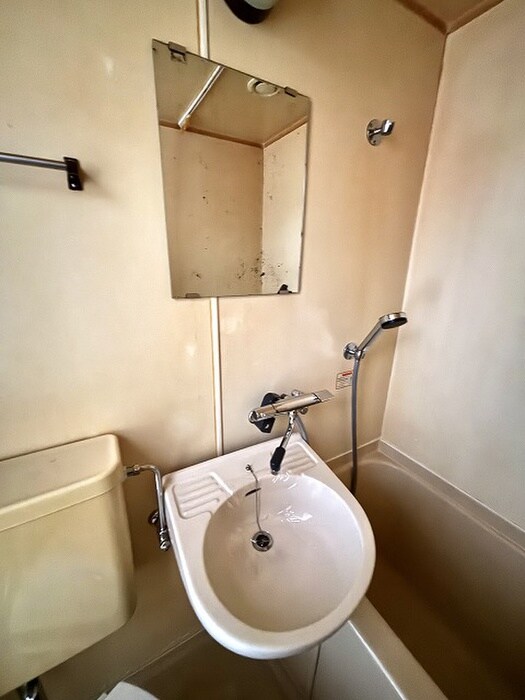 物件内観写真10　(洗面)