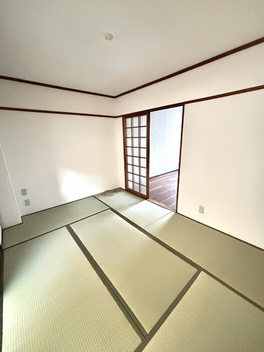 物件内観写真13　(居室)