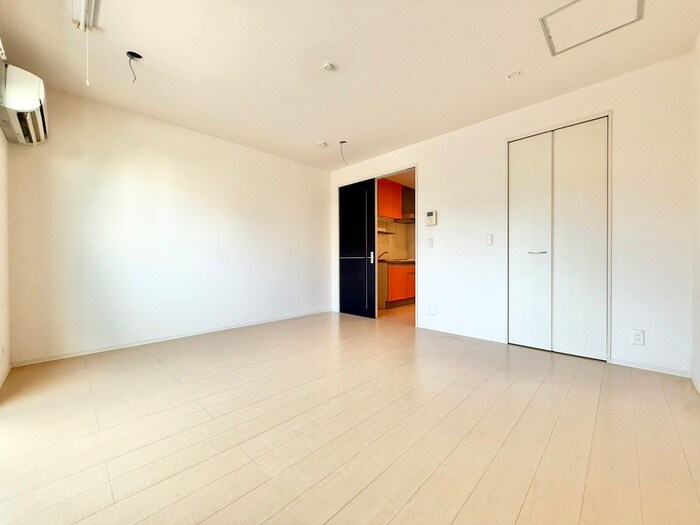 物件内観写真19　(居室)