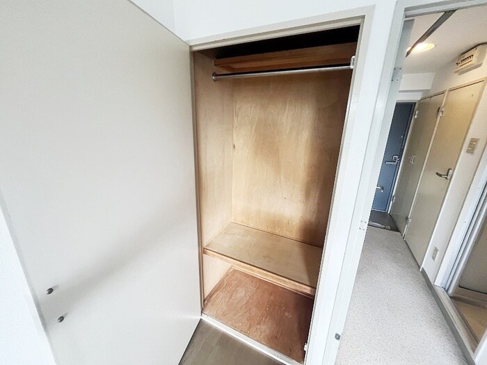 物件内観写真16　(収納)
