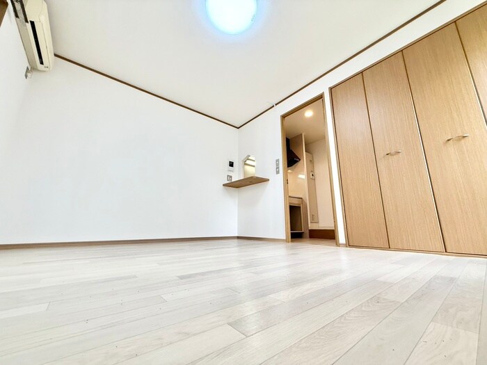 物件内観写真13　(居室)