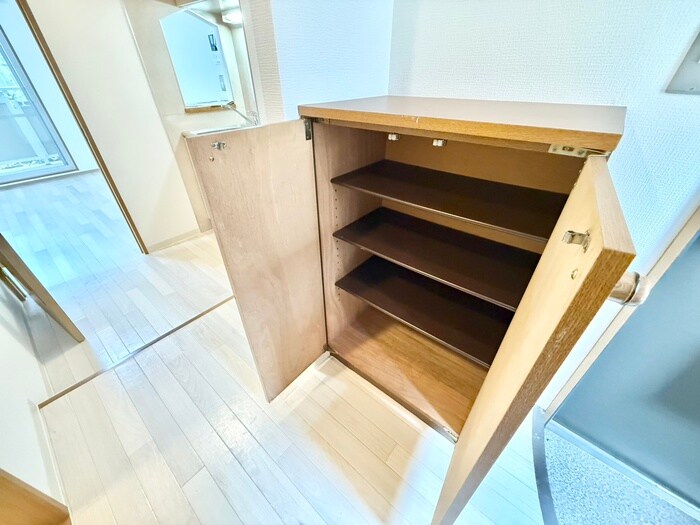 物件内観写真21　(収納)