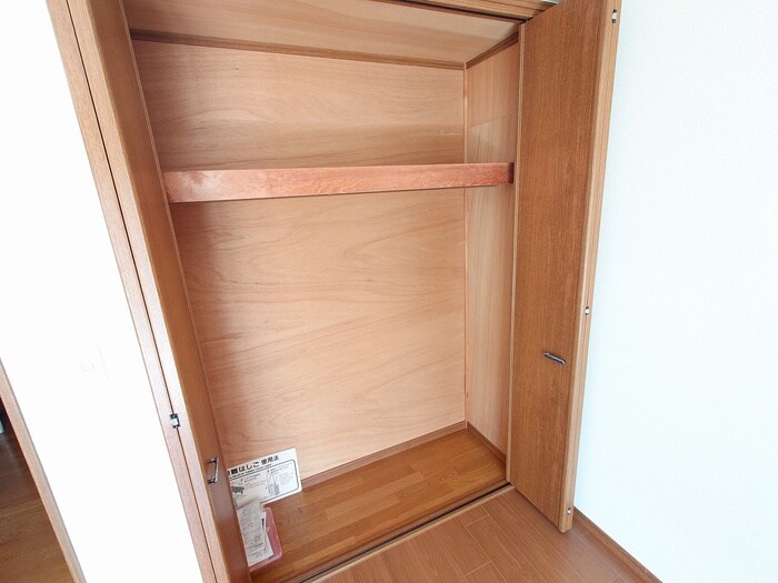 物件内観写真13　(収納)