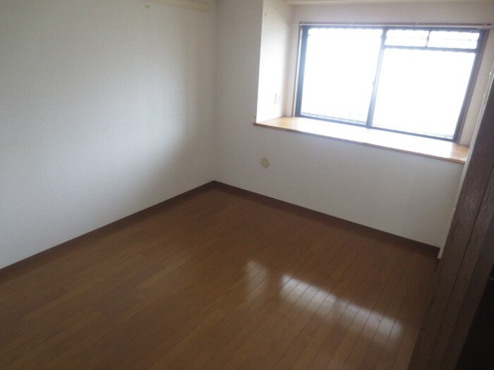 物件内観写真12　(居室)