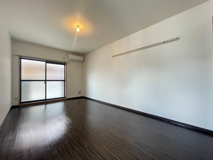 物件内観写真6　(居室)