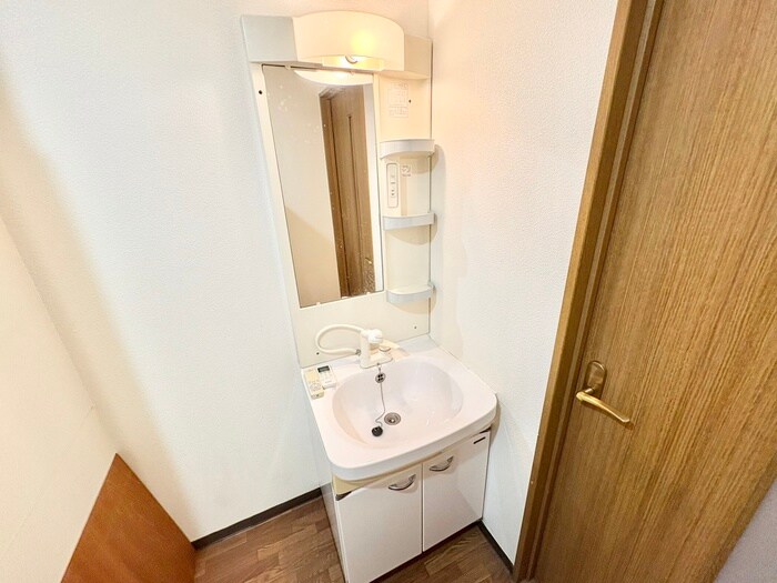 物件内観写真13　(洗面)