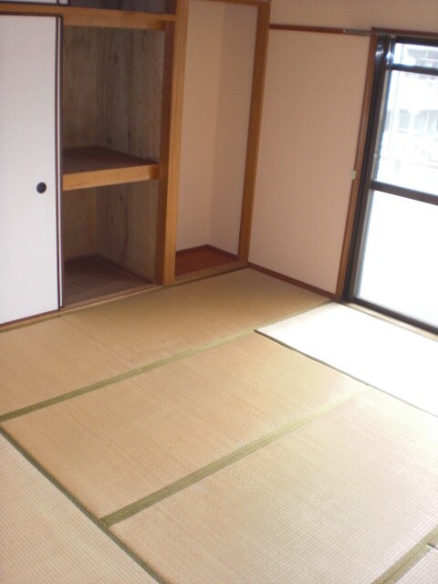 物件内観写真6　(内観写真)