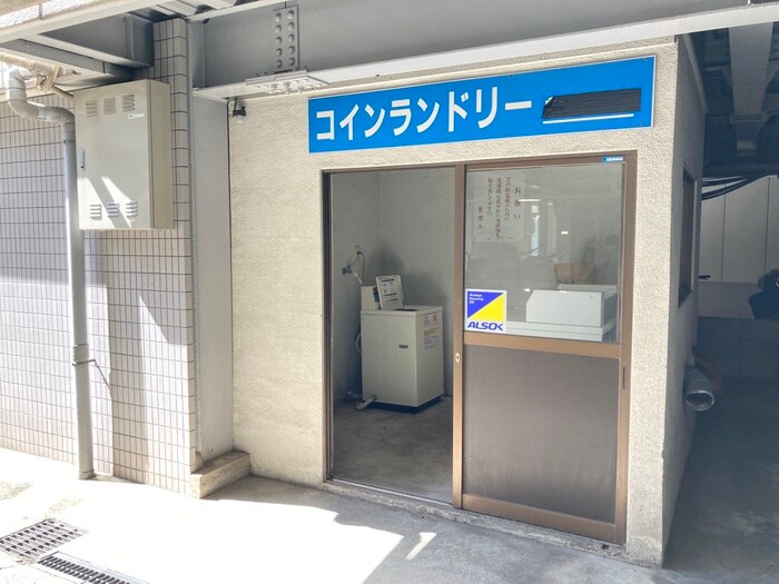 物件外観写真4　(建物設備)